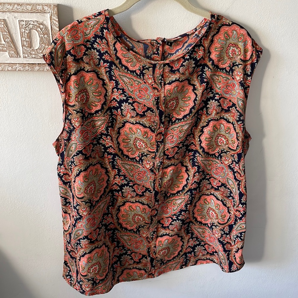 Natura brand blouse